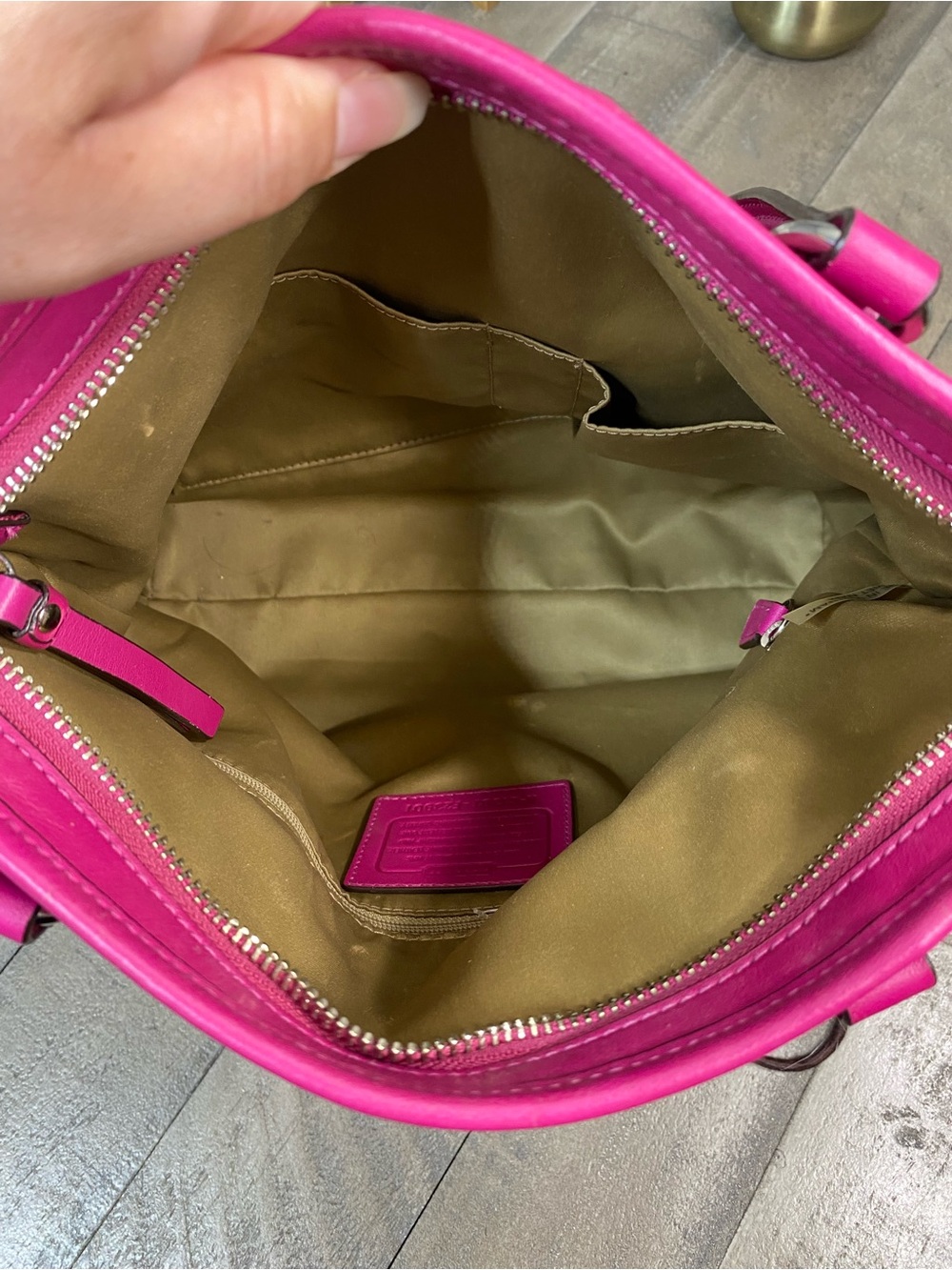 Coach Daisy Mia Leather Convertible Crossbody Tote Bag Pink Magenta F23901 - Picture 12 of 12